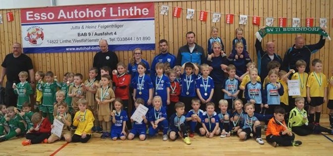 Bambinis beim 16. ESSO-WINTERCUP 2016 in Br&uuml;ck zu Gast